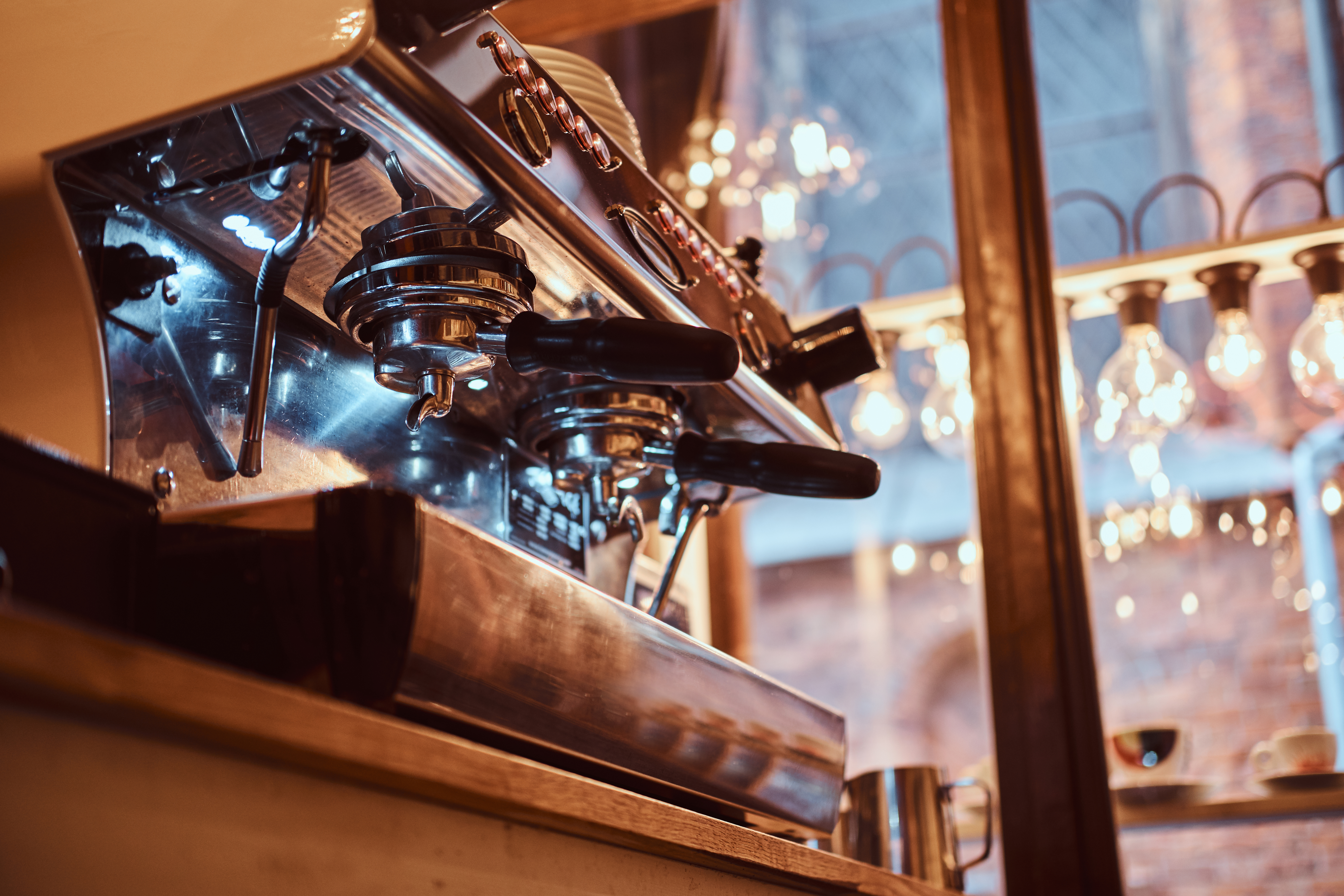 barista-working-in-a-coffee-shop-2023-11-27-05-28-35-utc_01929ff339177c17aafb4563784b546b